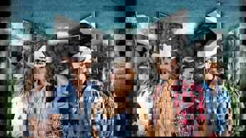 Let DStv’s tlnovelas channel show you the stars in Abyss of Passion 