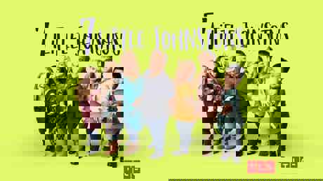 7 Little Johnstons S08 2020
