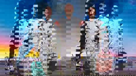 Moonbase 8 S01 Stanvert Template B Extendedi