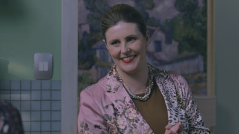 Roeline revels in playing the minister’s wife in Diepe waters